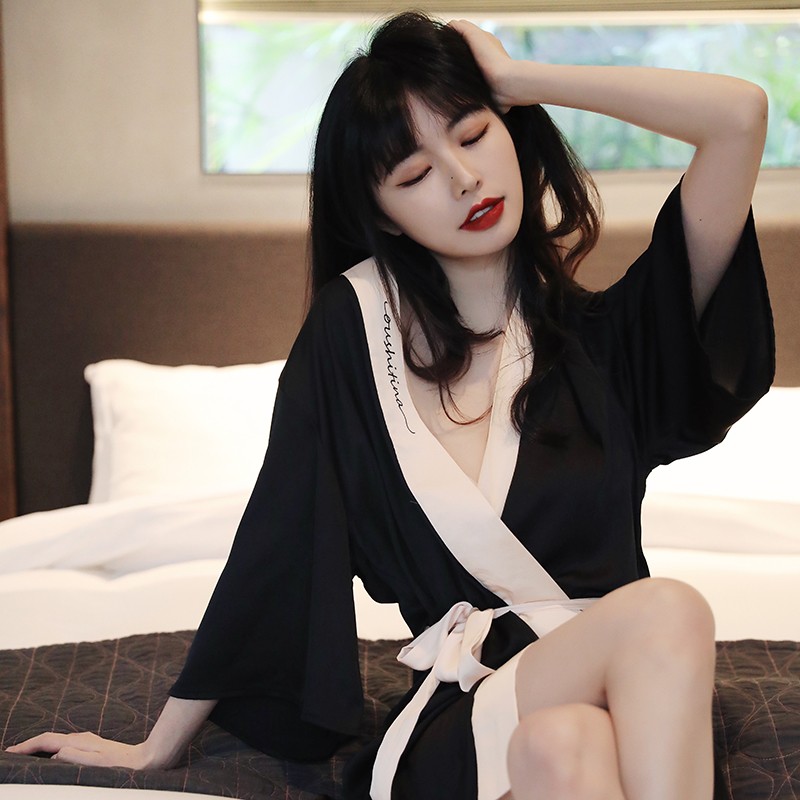 Yu Zhaolin Nightgown female spring and summer ice silk imitation silk suspender pajamas long sleeved nightdress morning gown bathrobe Bridesmaid high sense sexy solid color home clothes Yu Zhaolin Nightgown female spring and summer ice silk imitation silk suspender pajamas long sleeved nightdress morning gown bathrobe Bridesmaid high sense sexy solid color home clothes