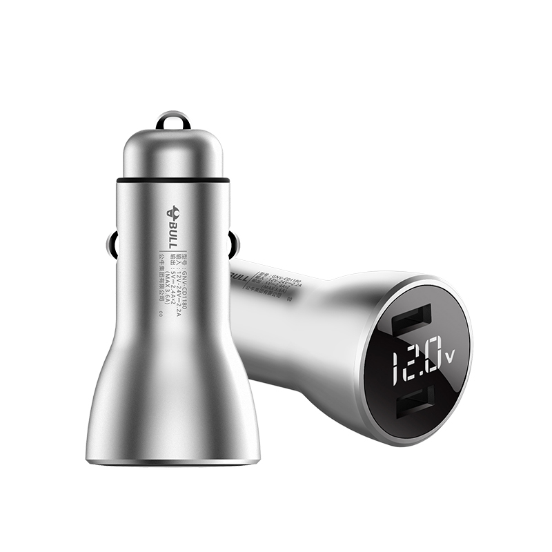 公牛电压检测车载充电器