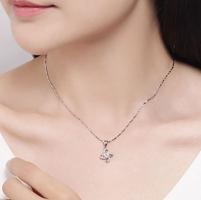 羞羞 四叶草短款简约锁骨链