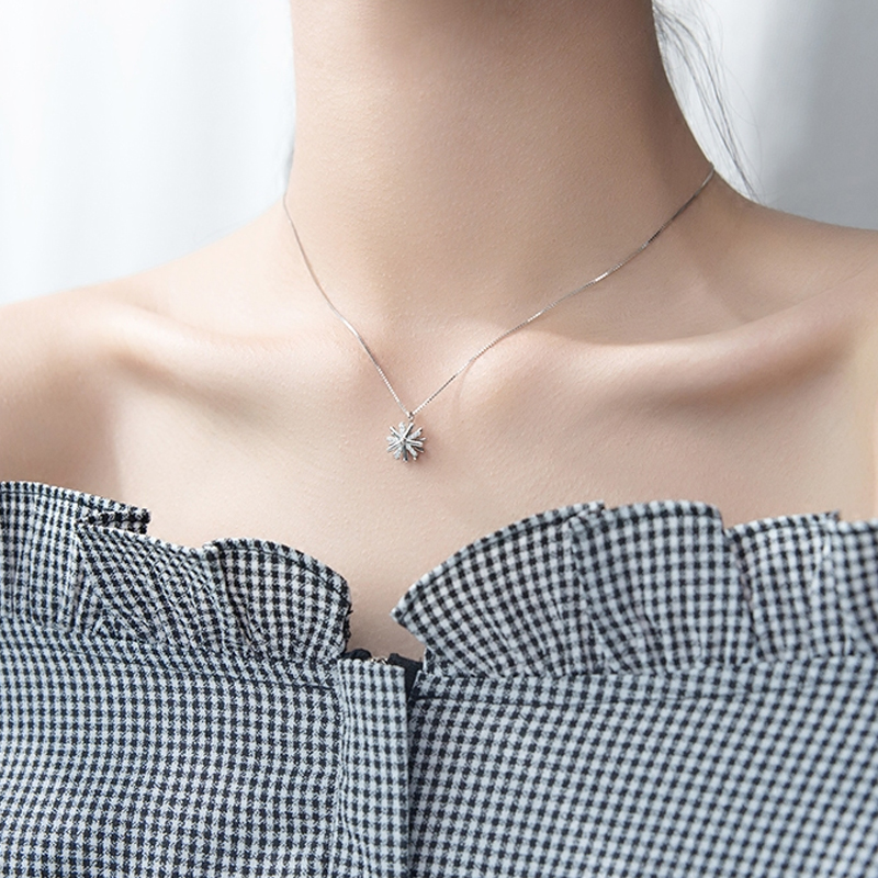 缔晶 旋转太阳花 锁骨链