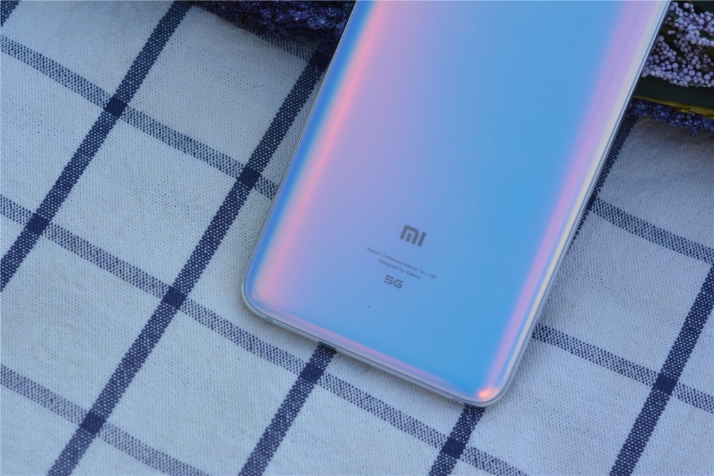 华为Mate 20X 5G和小米9 Pro，究竟谁才是5G手机真正的“王”？