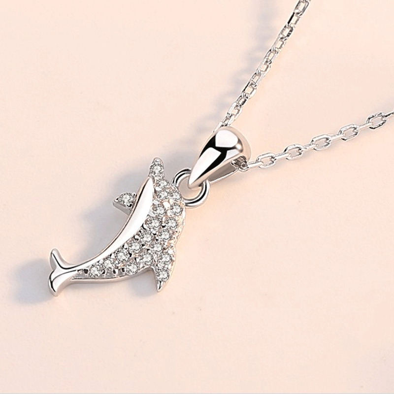 迪后 亮泽海豚 项链