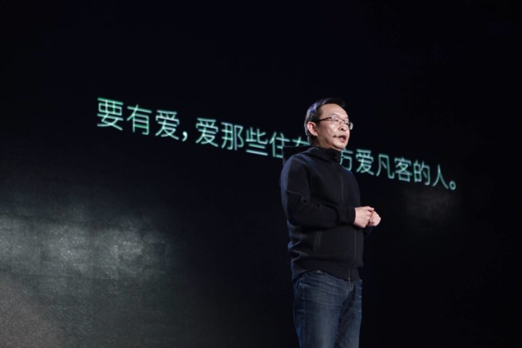 老牌快递卖身三次，雷军曾给1个亿解围，如今欠债彻底关门！