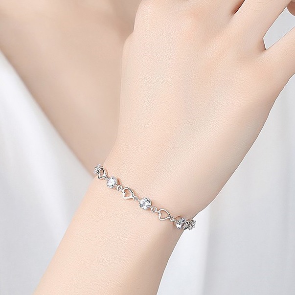 唯一 触感细腻纯银手链