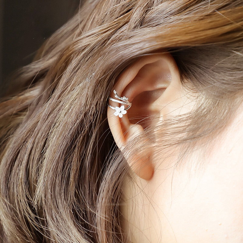 花芽银雪樱耳骨夹耳饰