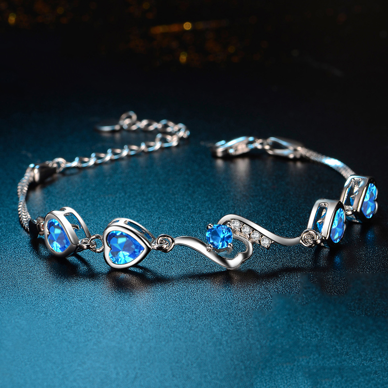 洛岚卡心形银饰手链