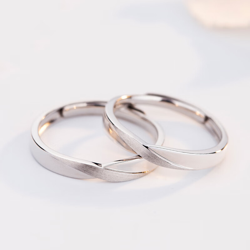 卡蒂罗925银戒指