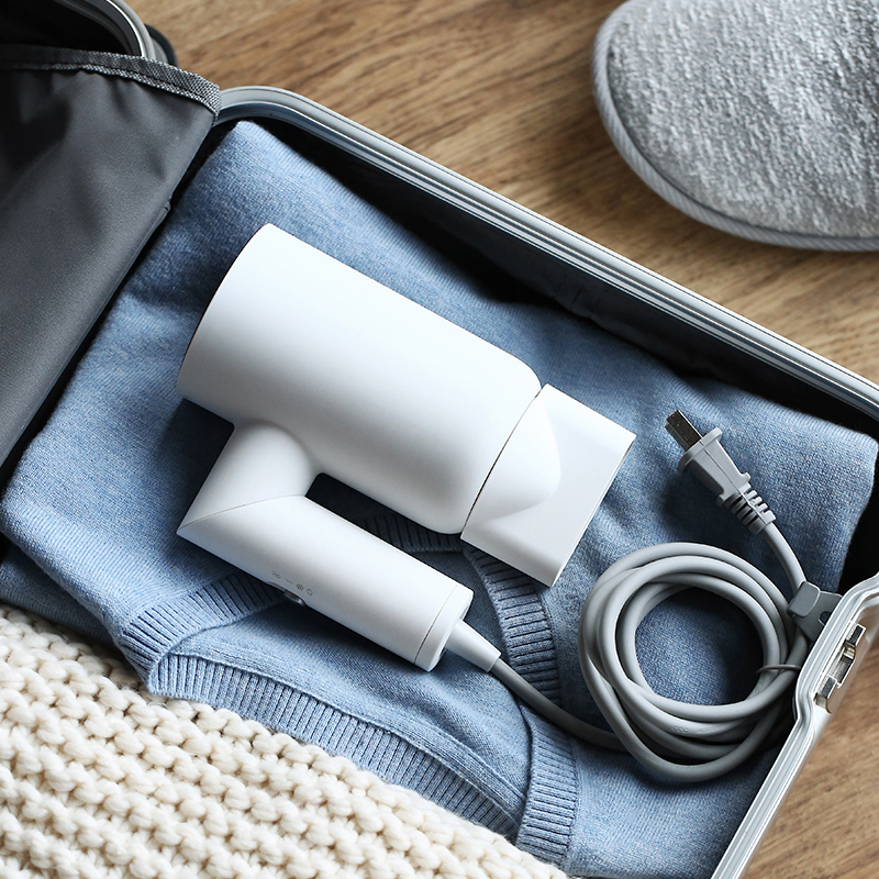 京东京造 负离子护发电吹风