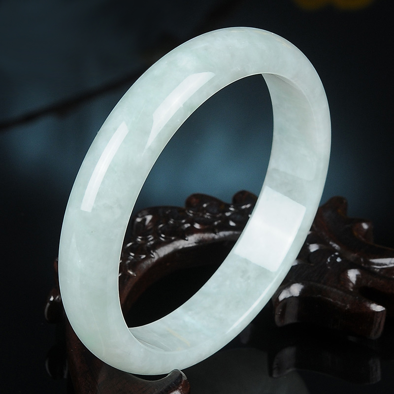 亿珍阁 浅绿色手镯