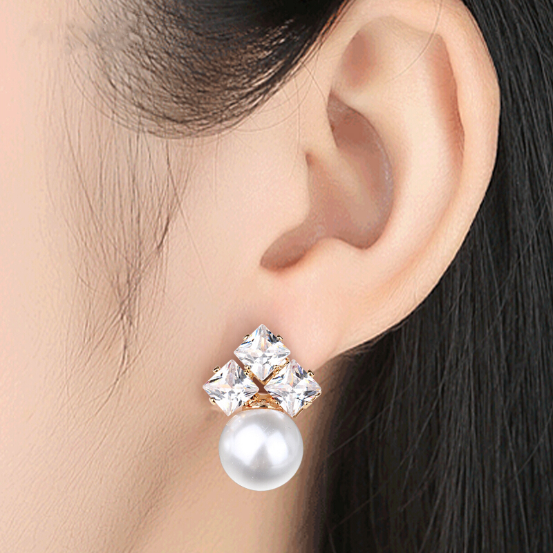 伊黛儿 贝珠时尚耳环