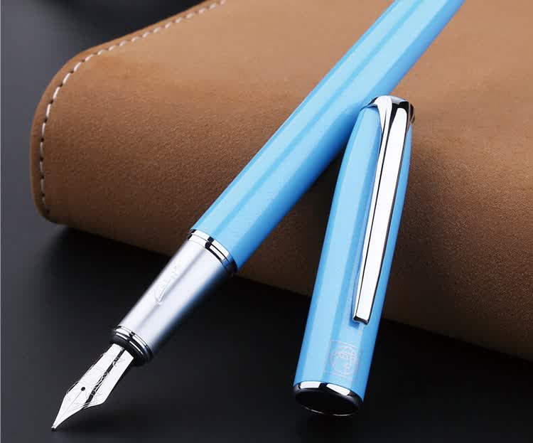 Pimio Fountain Pen, Signature Pen, Business Office Gift, Adult Student Handwriting Practice, Birthday Gift for Men And Women, Iridium Gold Ink Pen, 916 Light Blue 11