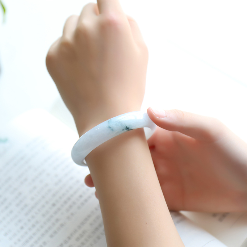 净心石 飘花翡翠手镯