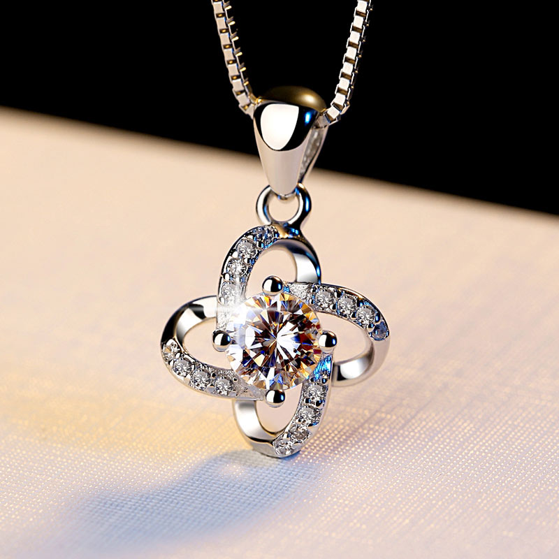 卡蒂罗 纯银四瓣花项链