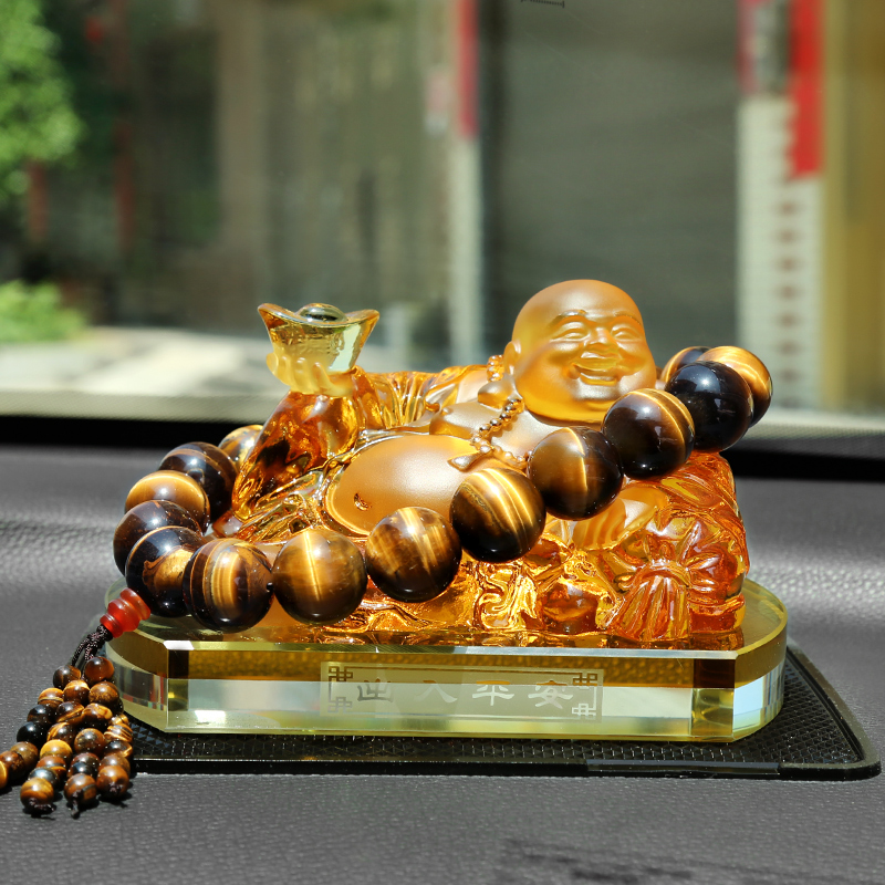 卡马斯弥勒佛汽车摆件