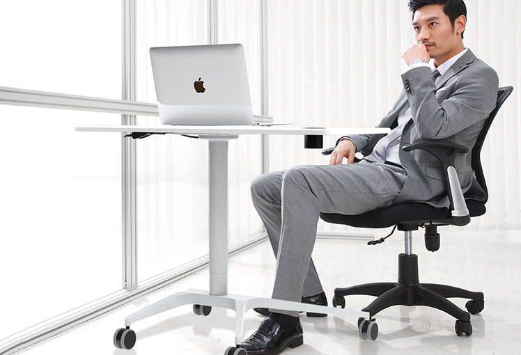 坐立交替的可移动升降台给你崭新的工作新方式