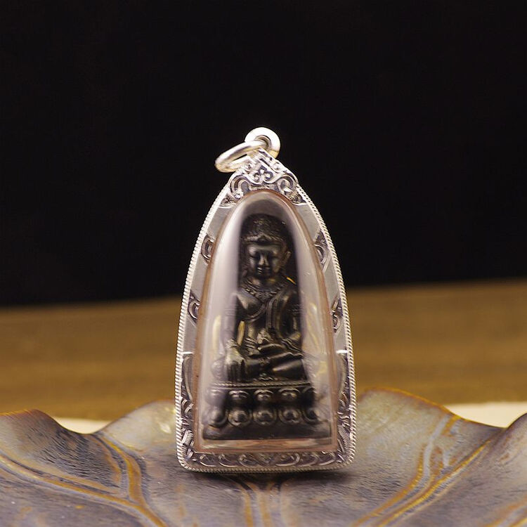 龙婆宏/洪2552开光三年到2554九宝铜药师佛牌纯银壳 泰国真品佛牌