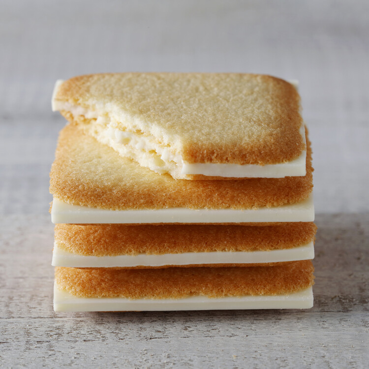 日本进口 白色恋人 北海道白巧克力 曲奇夹心饼干 132g圣诞年货礼盒装