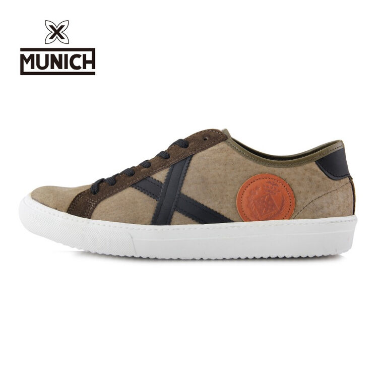 西班牙munich慕尼驰 手工男鞋轻便透气新款时尚休闲鞋 卡其/黑色