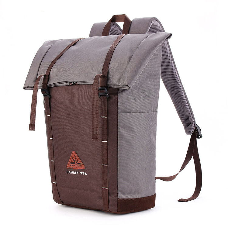 牧高笛户外装备 旅行包轻薄便携时尚休闲男女通用双肩背包25l 烟灰