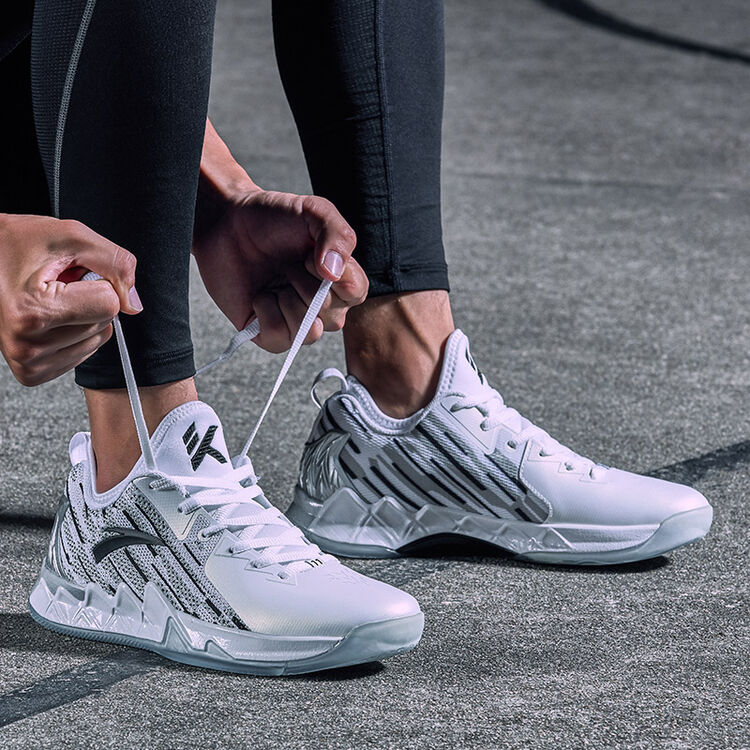 【送双肩包】安踏男鞋 kt2代汤普森篮球鞋夏季低帮减震耐磨官方旗舰店