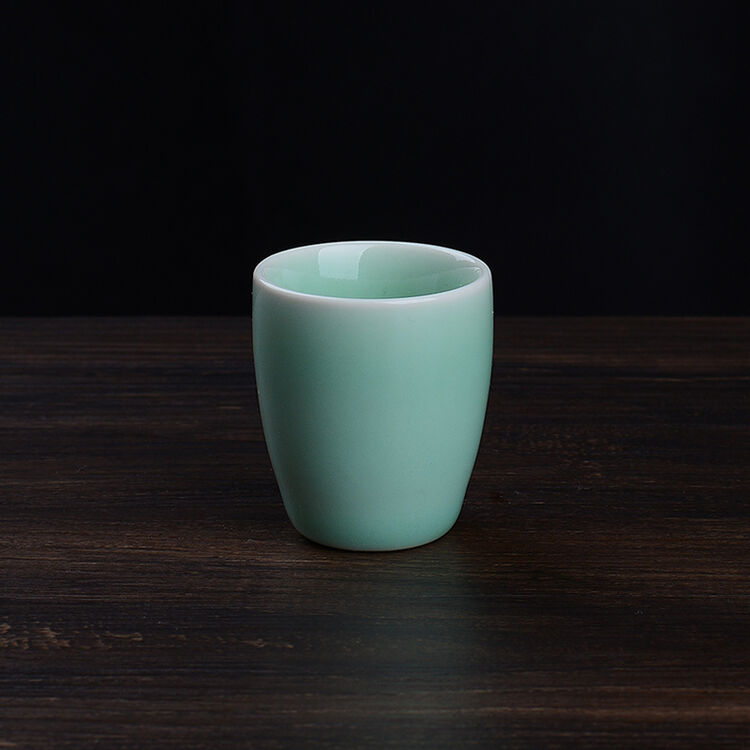 青瓷白酒酒杯 烈酒杯套装一口杯黄酒杯小酒盅仿古陶瓷杯 小酒杯(梅子