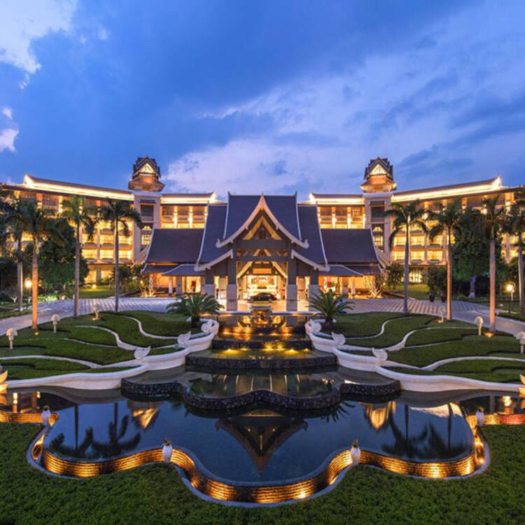  云南西双版纳双飞5日自由行>2晚告庄 2晚万达度假区,游星光夜市,体验