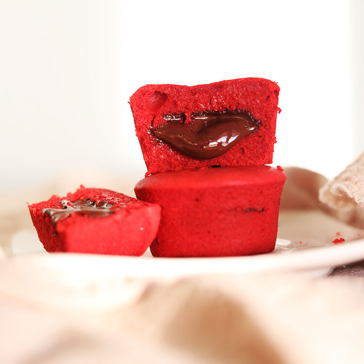 爱甜品红丝绒熔岩蛋糕爆浆巧克力夹心软曲奇下午茶糕点心零食包邮年货