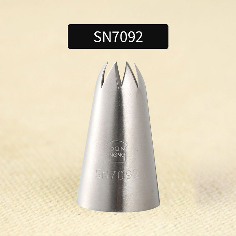 烘焙工具 裱花嘴 曲奇 泡芙裱花嘴 多种型号花型挤花嘴 中号8齿花嘴sn