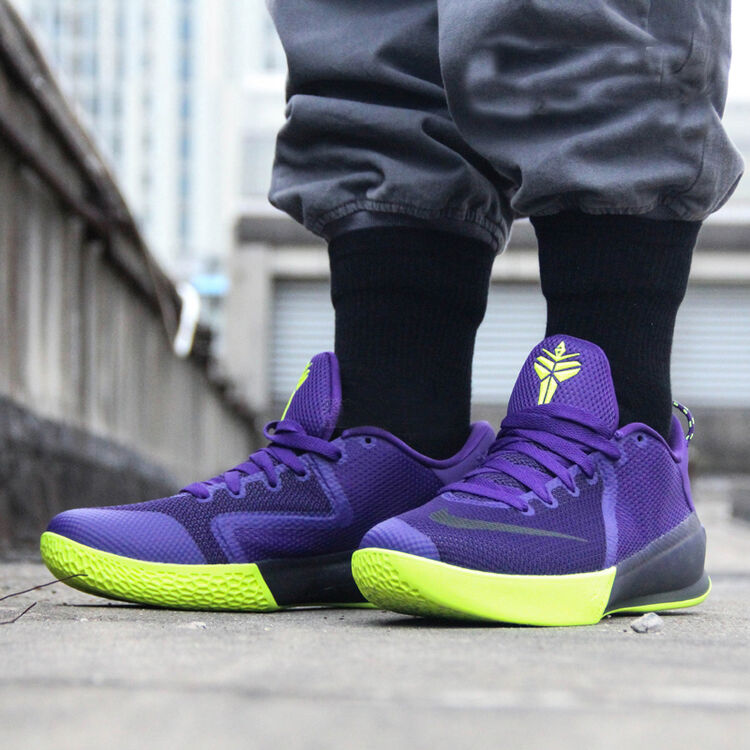 nike耐克男鞋篮球鞋 kobe venomenom 科比毒液6代耐磨实战运动篮球鞋