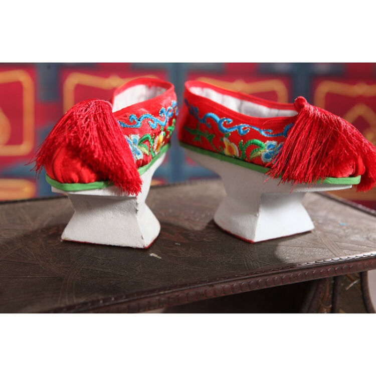 蒂卡黛古装单鞋格格鞋花盆底鞋甄嬛旗鞋清代女绣花鞋儿童旗鞋 红色 31