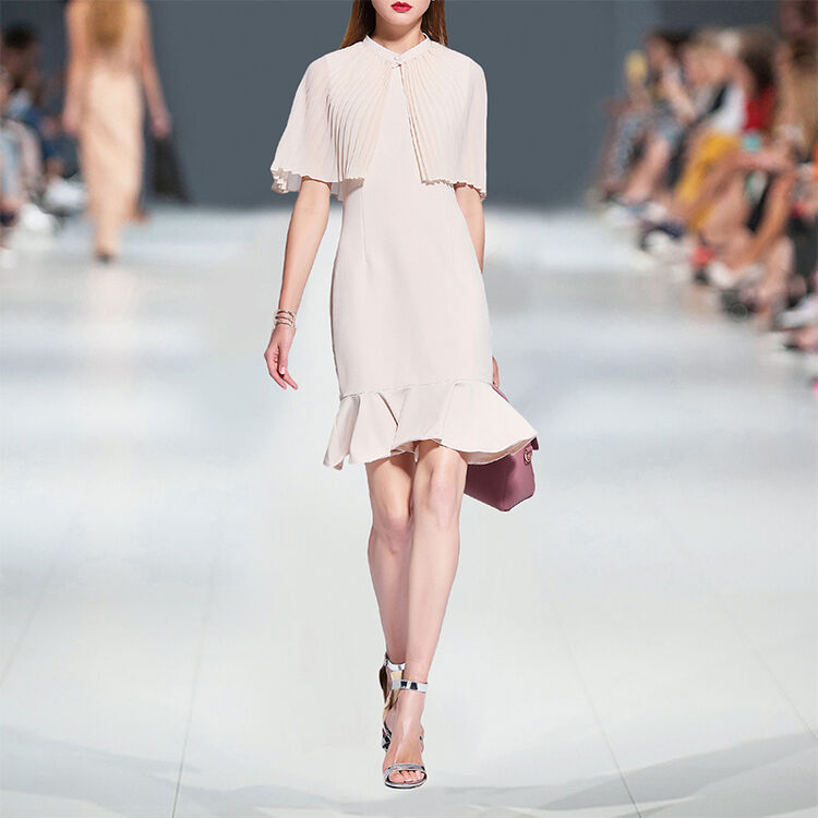 短袖连衣裙女夏季2018新款女装春装时尚压褶斗篷修身鱼尾裙中裙子