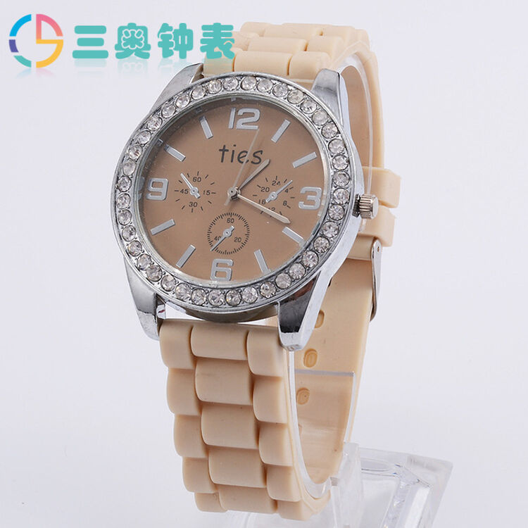 三奥2018新款镶钻面石英表女士时尚休闲硅胶带果冻手表j8c0143 白铬灰