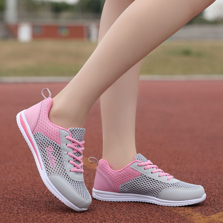 轩途诗女鞋运动休闲鞋女夏季轻便平底跑步鞋 秒变女王 镂空网面灰粉