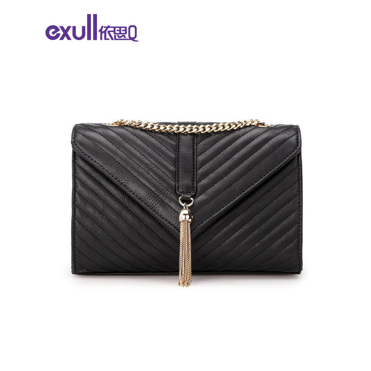 依思qexull 女款黑色金属流苏翻盖斜挎包 黑色 均码