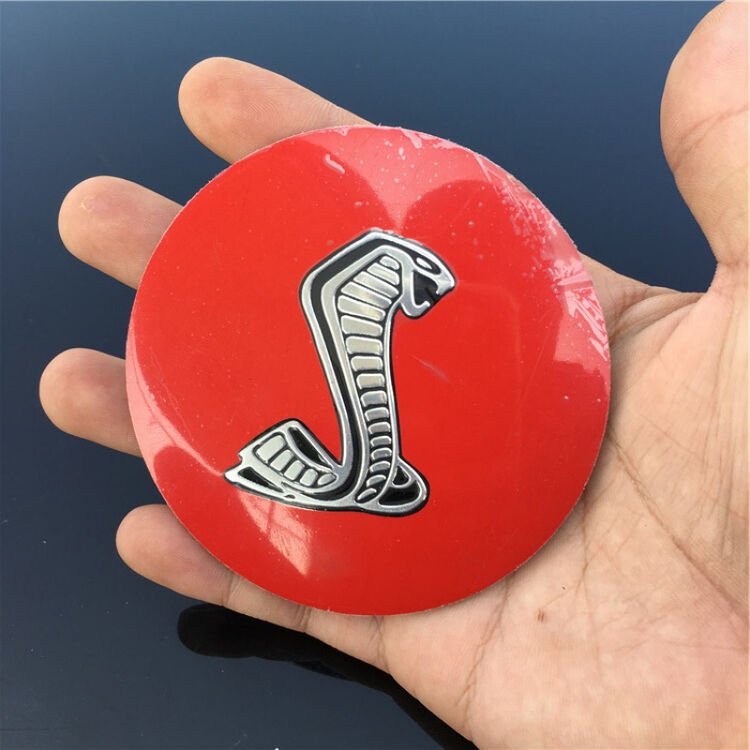 野马 方向盘蛇标 gt350 shelby车标贴眼镜蛇蝰蛇方向盘标志贴 红色