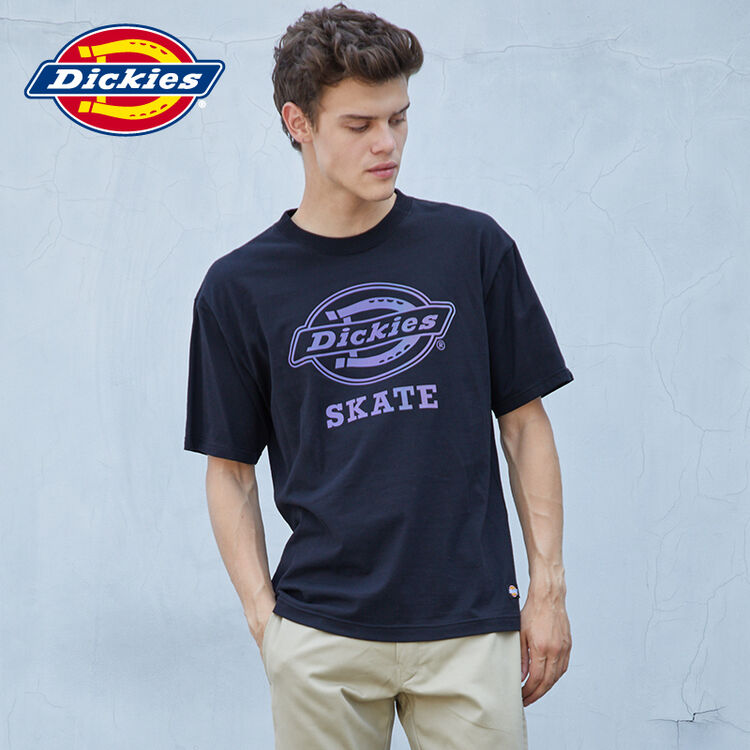 dickies18春夏新款 全棉logo反光印花宽松男士短袖t恤181m30wd32 bk