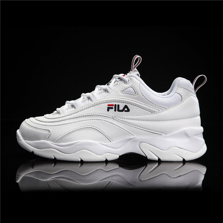 全球购 fila 斐乐 子弹经典老爹鞋厚底增高鞋 全白色/0x-wwt 260