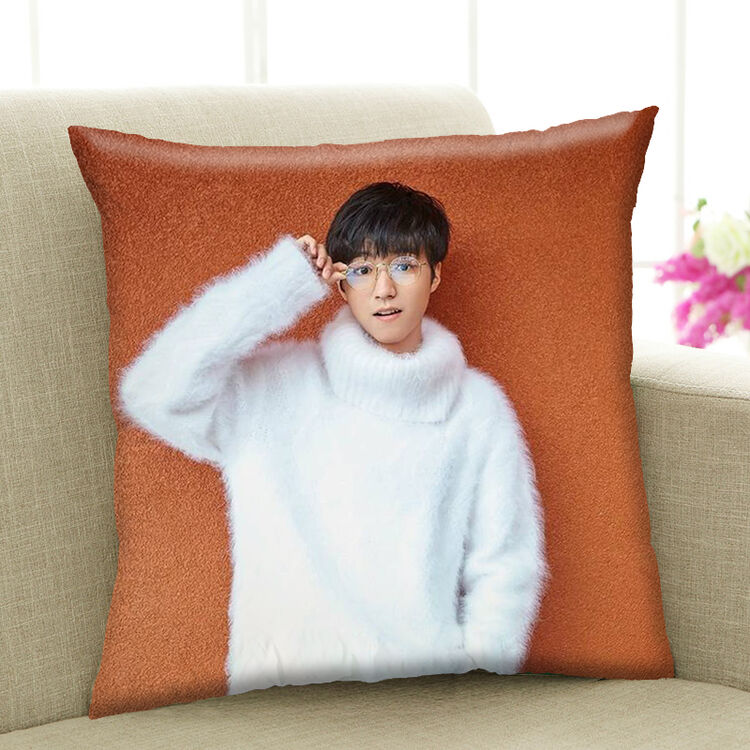 玖蔓 王俊凯单人明星真人抱枕 tfboys队长靠垫周边 送女友同学生日