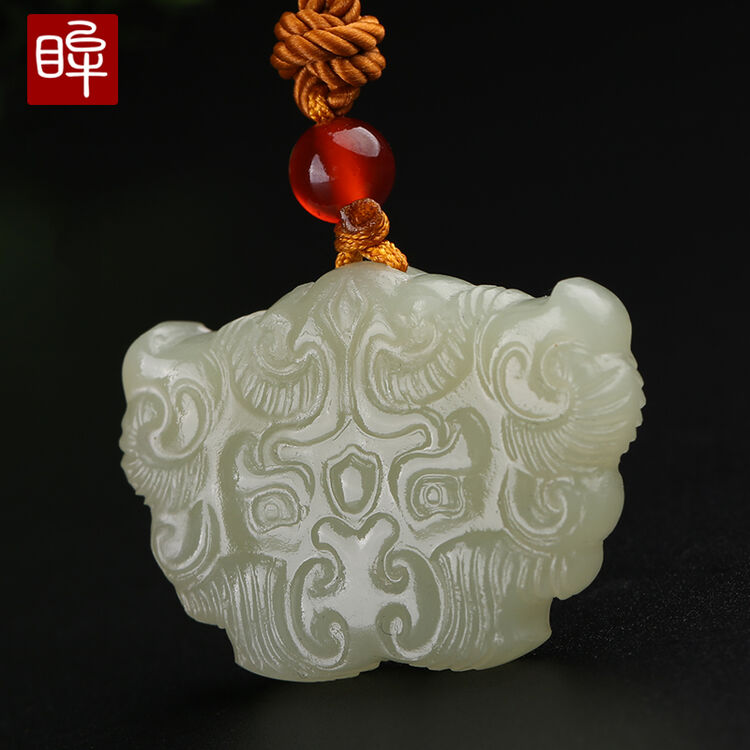 印象眸 和田玉饕餮吊坠男款精雕双面兽纹玉坠 玉雕大师王波工作室作品