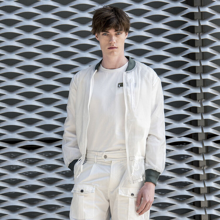akclub男装降落伞罗纹拼接短夹克男士薄款上衣1804413 白色 s【图片