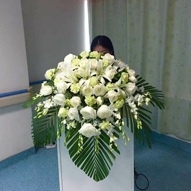 花尚鲜花速递同城送花商务活动礼仪台花会议室办公桌花治谈室演讲台花