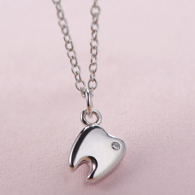 真一s925银牙齿吊坠项链女