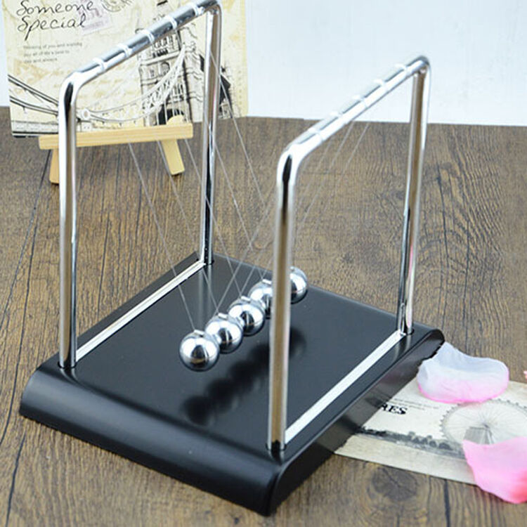 鸣欧(mingou) 塑料款牛顿摆件撞球碰碰球 创意客厅办公室桌摆件家居