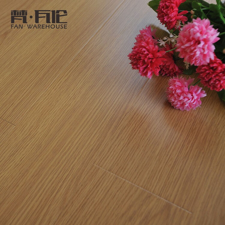 梵瓦伦 强化复合地板12mm 地暖地板防水防滑耐磨环保地板(德国品质)