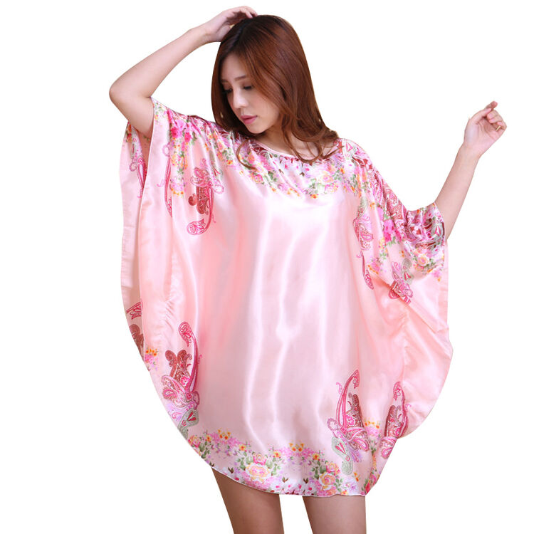 莫卡妮雪 新款蝙蝠衫夏季女士仿真丝睡衣 舒适大码家居女士睡衣 粉红