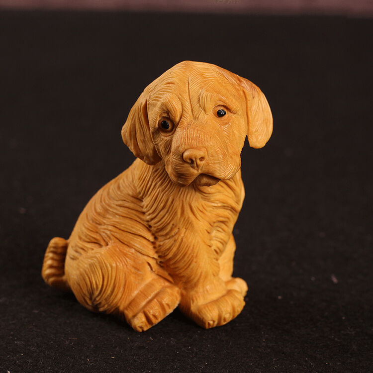 临宝得乐 小叶黄杨木雕小狗 手把件 木质摆件 手工雕刻动物生肖狗 8cm