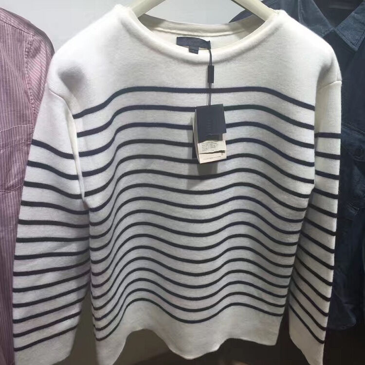 博柏利(burberry)男款bur泊松走秀款厚毛衣 45031481 白色 l