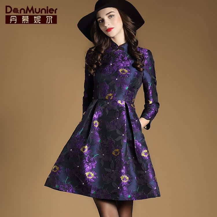 时尚界的轻盈之舞：女装连衣裙的魅力
