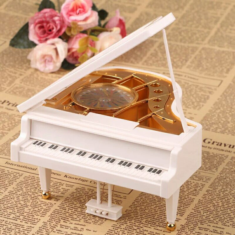 沐希 八音盒钢琴音乐盒天空之城儿童生日礼物送女生女孩子十八岁礼物