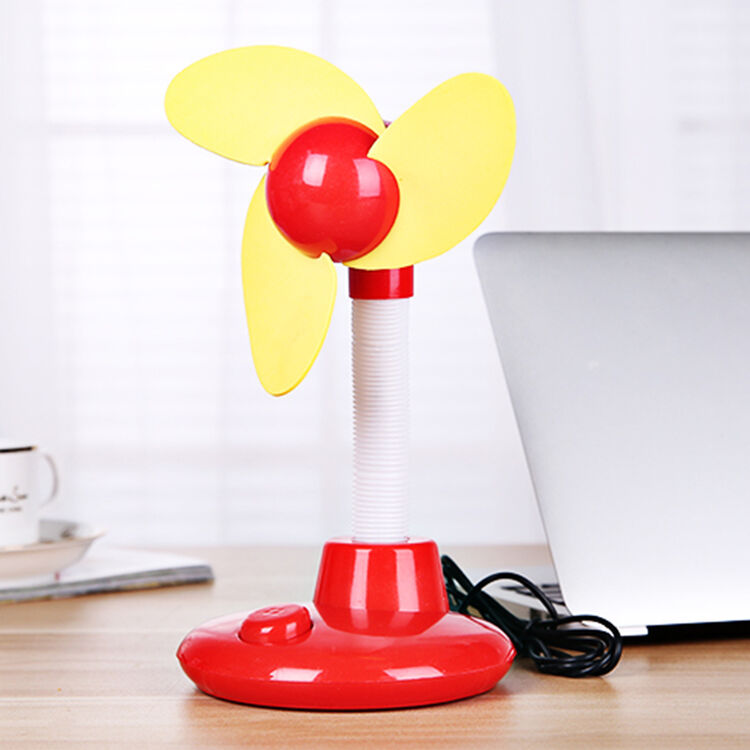 三叶风扇usb电池两用 桌面迷你台式风扇 风车型小风扇 红色